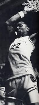 College legend Lionel Simmons basketball success at La Salle and NBA jump