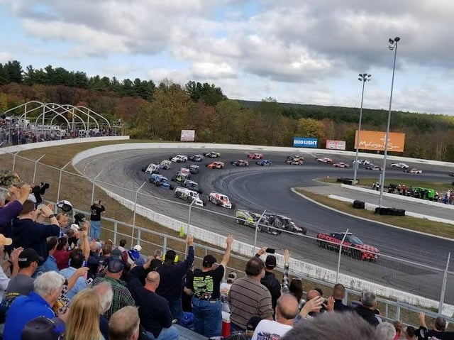 ct raceday best viewing spots where to watch the action!