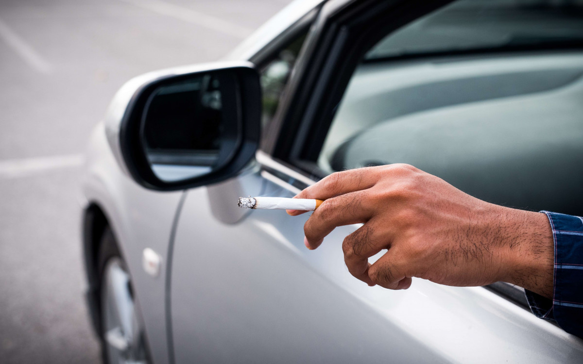 Driver Smoking vs Car Rules: Which One Better for Your Health?
