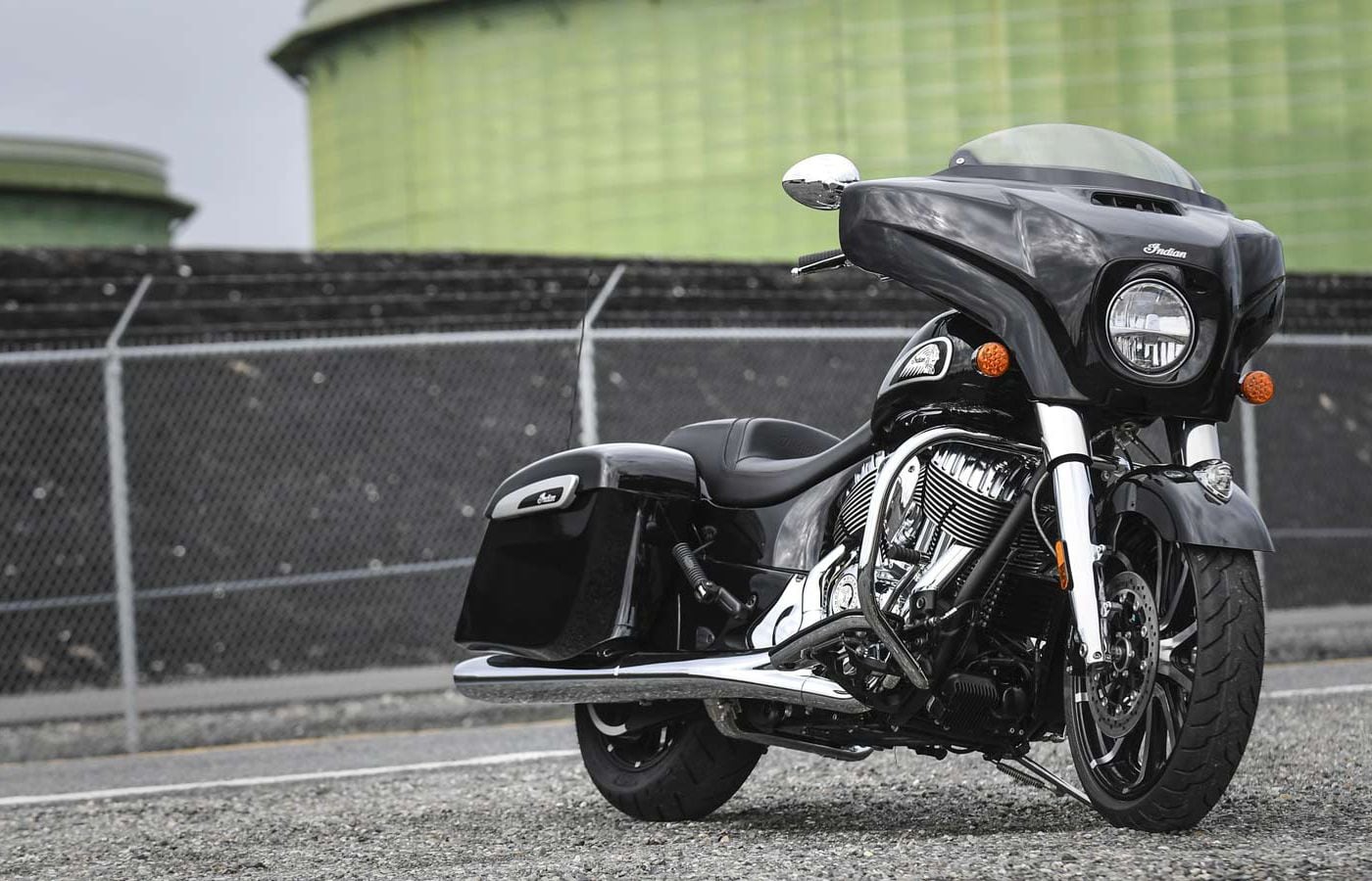 Indian Chieftain Bike Performance Speed and Handling Review
